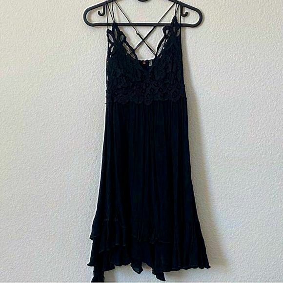 Free People Adella‎ Slip Dress Size Small Black - Picture 1 of 11